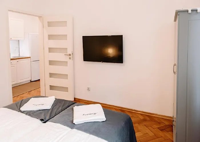 Memory كراكوفيا